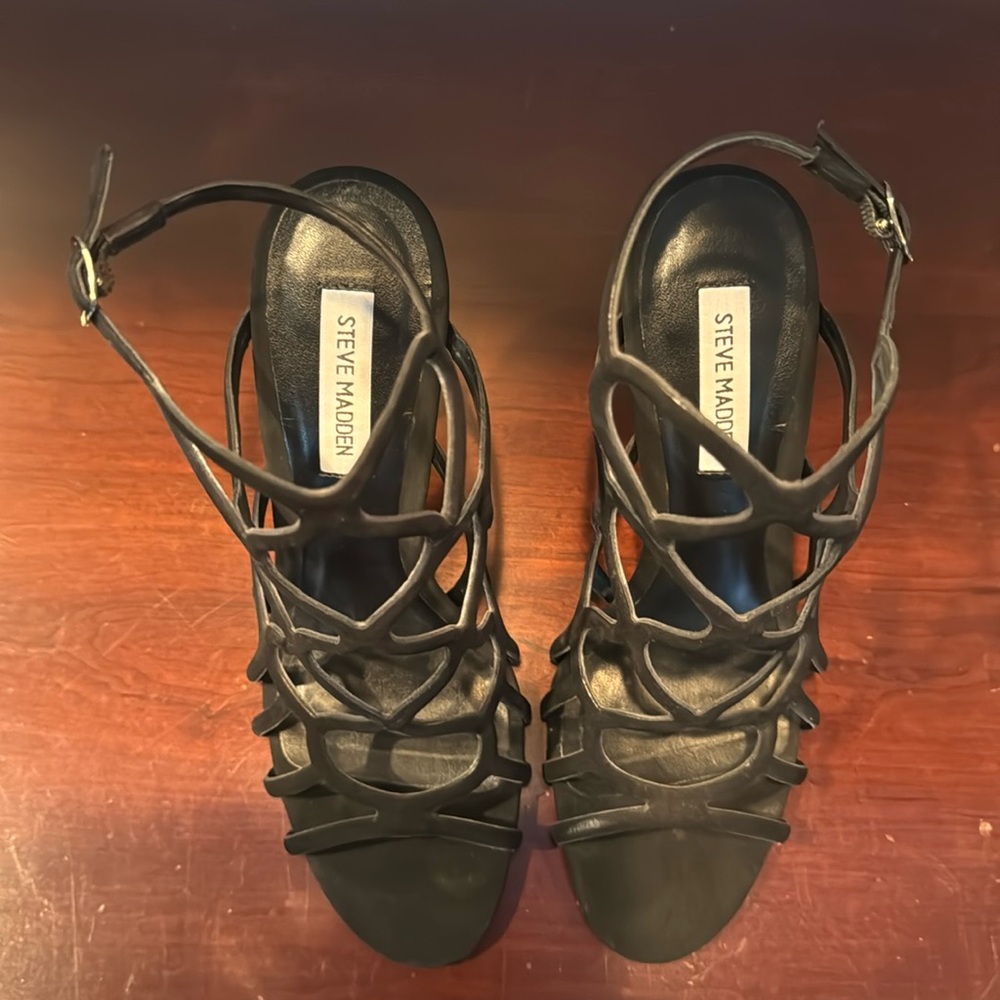 Steve Madden Stiletto heels 8 Black lace design